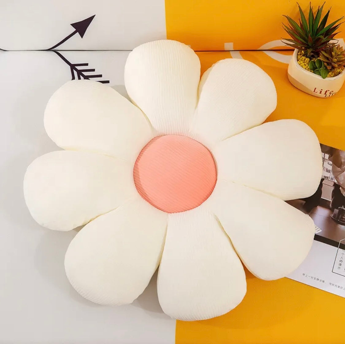 Daisy Flower Cushion Sun Petal Plush Toy Cushion