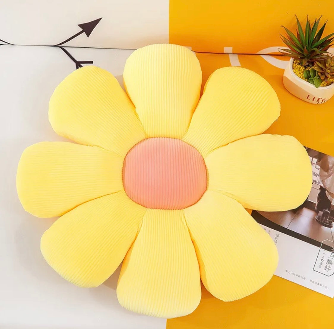 Daisy Flower Cushion Sun Petal Plush Toy Cushion