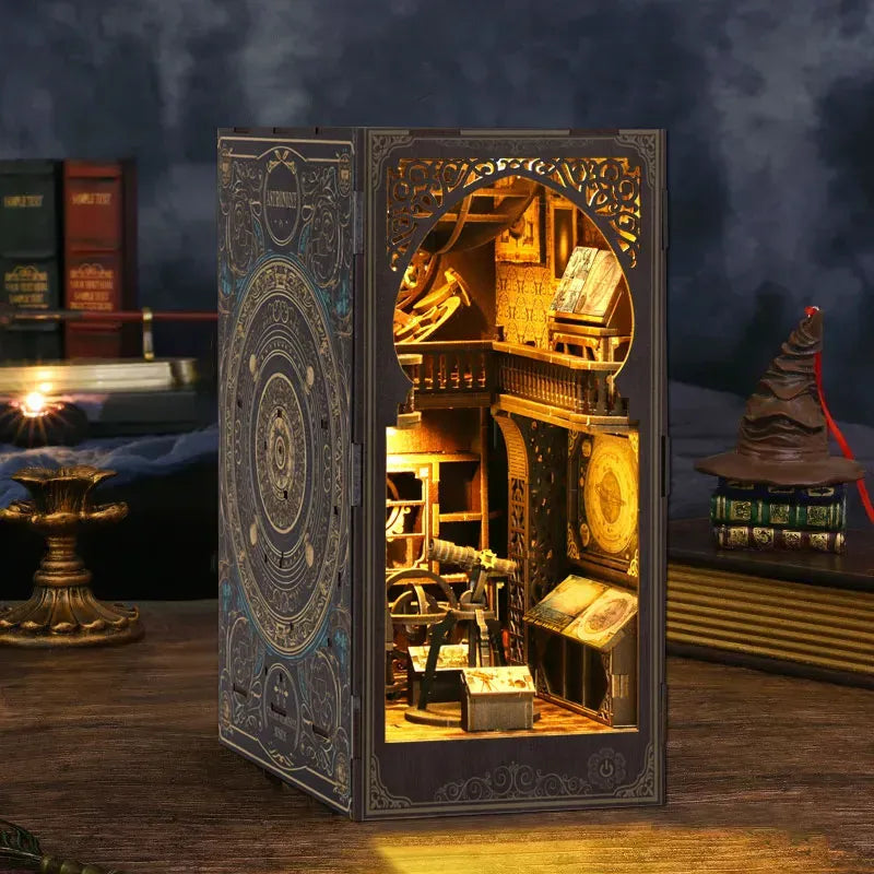 Astronomy Bookend BV02-005 view 1